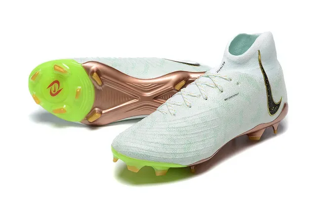 耐克 Mercurial Superfly Firm-Ground 足球鞋 7