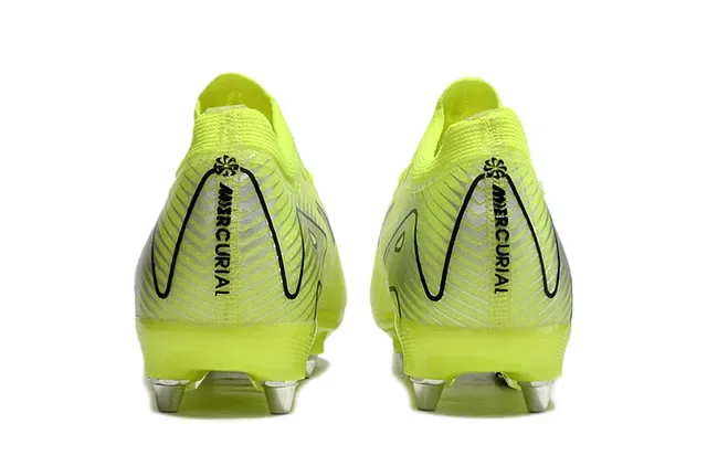 耐克 Mercurial Vapor Air Zoom 霓虹黄 天然草地足球鞋 4