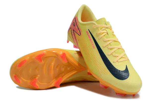Nike Mercurial Vapor Jaune Rose Haut Synthétique Coupe Basse Colorway Vibrant Terrain Ferme Chaussures de Football 4