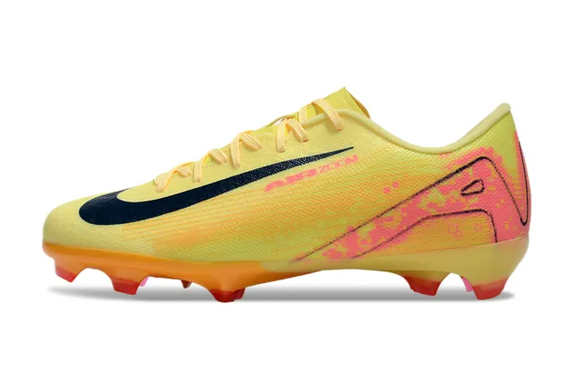 Nike Mercurial Vapor Jaune Rose Haut Synthétique Coupe Basse Colorway Vibrant Terrain Ferme Chaussures de Football 7