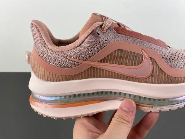 Nike गोलापि बीज किनिट उपर दृश्यमान Air Zoom Unit रनिंग शु 3