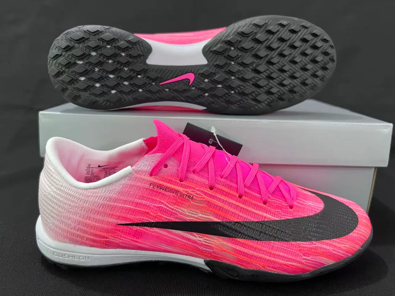 Nike Pink Black Low-Cut Shoe Gradient Knit Upper Turf Soccer Shoes 14