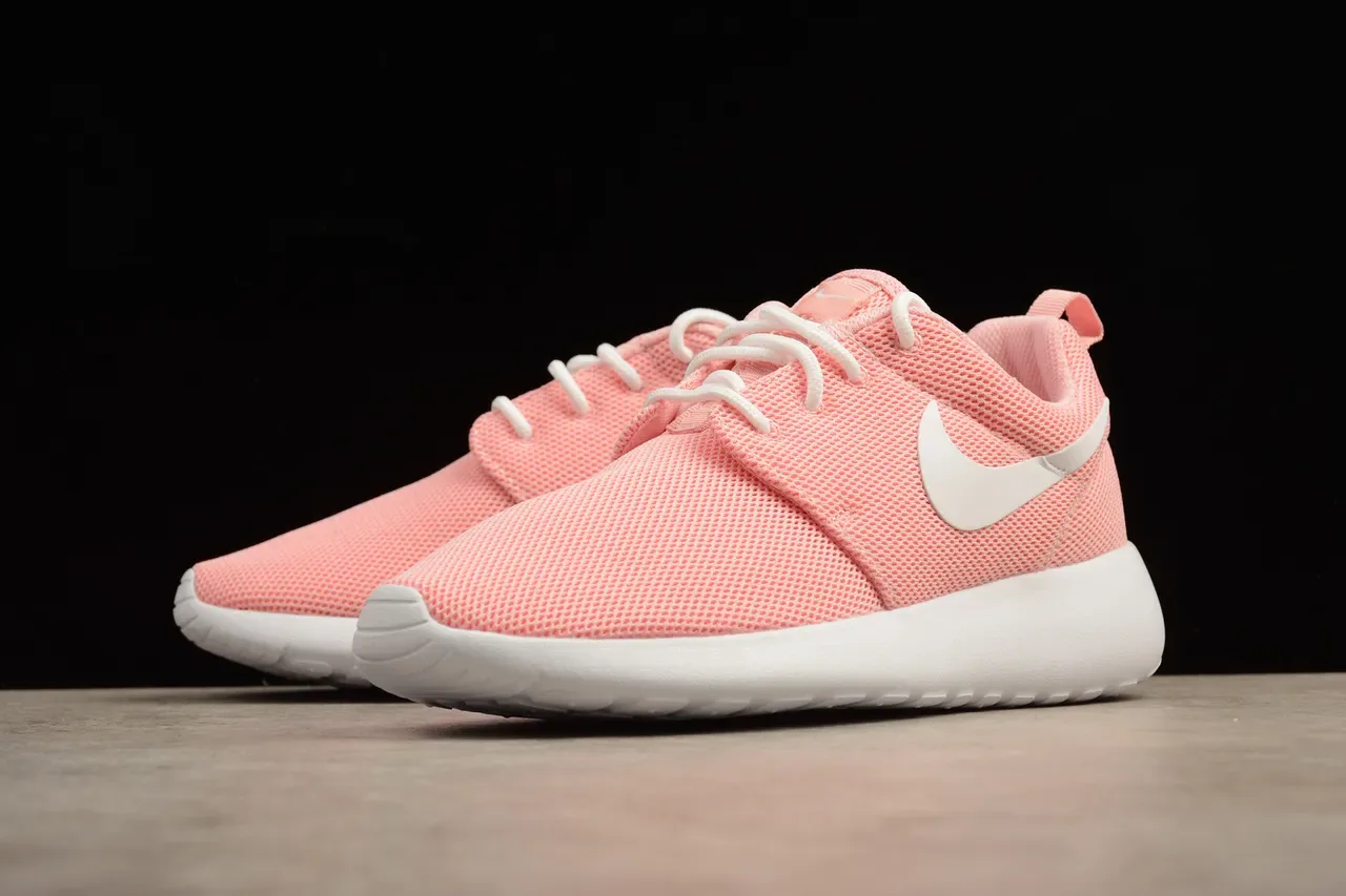 Nike Pink White Engineered Mesh Upper One-Piece Foam Midsole Lifestyle Sneakers 20