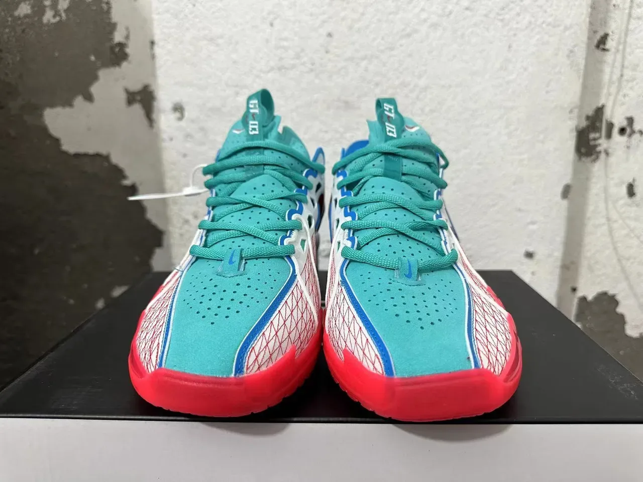 Nike React Phantom White Multicolor Smiley Face Lifestyle Sneakers 3