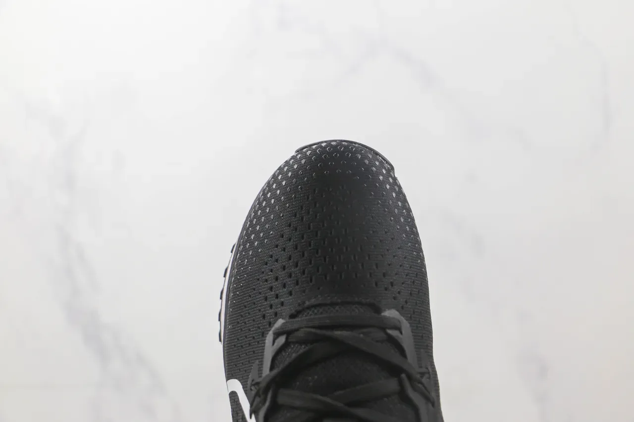 Nike React Trail কালো এবং সাদা রানিং শু 6