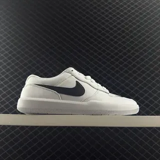 Nike SB Force 58 सादा ও कालो स्केटबोर्ड जूतो