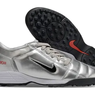 Nike Total 90 III Chaussures de football Turf argent métallique