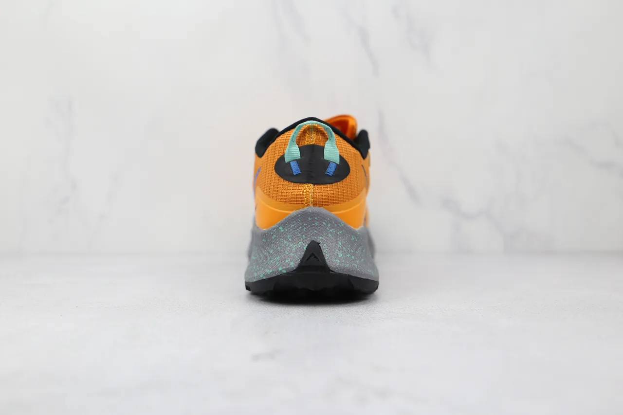 Nike Trail Orange Blue Engineered Mesh Upper Bold Color-Blocking Running Shoes 9