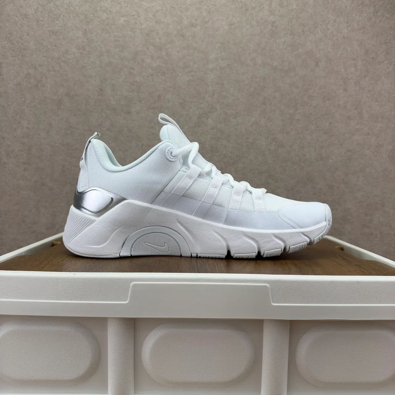 Nike White and Silver Sculpted Midsole Lifestyle Sneaker 2