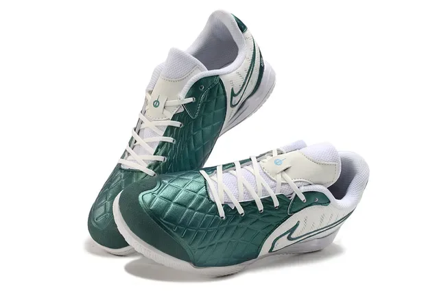 Nike Blancas Verdes Capuchón Acolchado Upper Malla Perforada Zapatillas de Fútbol Indoor 7