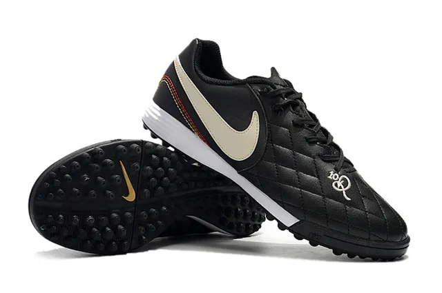 Nike সাদা কমলা নিম্ন-কাট সিন্থেটিক আপার রিবড টেক্সচার্ড ফোরফুট আর্টিফিশিয়াল-গ্রাস সকার শুজ 15
