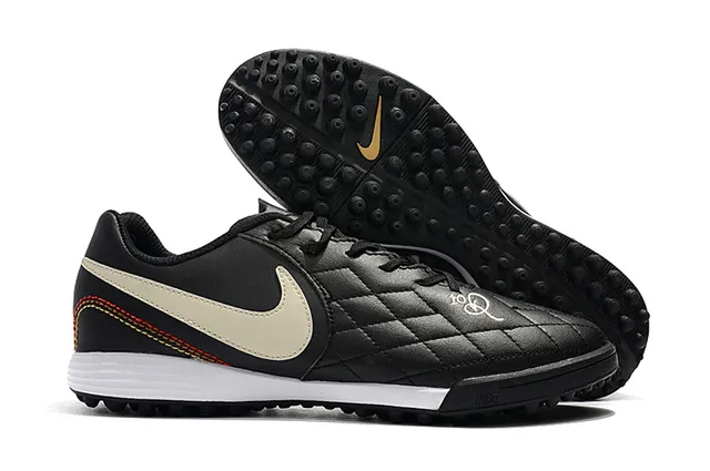 Nike সাদা কমলা নিম্ন-কাট সিন্থেটিক আপার রিবড টেক্সচার্ড ফোরফুট আর্টিফিশিয়াল-গ্রাস সকার শুজ 19