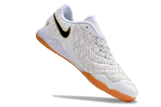 Nike Sapatos de futebol indoor low-top brancos e laranjas com upper de malha sintética 2