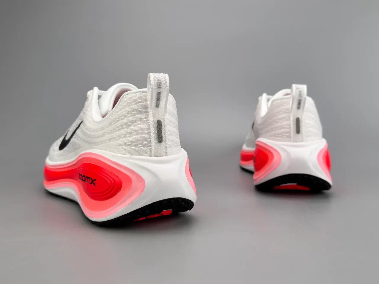 Nike White Red Engineered Mesh Upper Full-Length Translucent ZoomX Midsole Sneakers 4