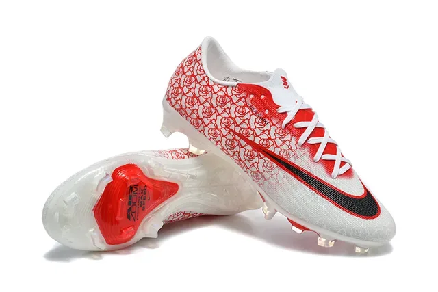 Nike Chuteira de futebol branca e vermelha, baixa, upper Flyknit, superfície firme 7