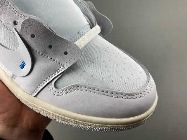 Nike x Off-White Air Jordan 1 'The Ten' Tênis de Basquete Cinza Claro 2