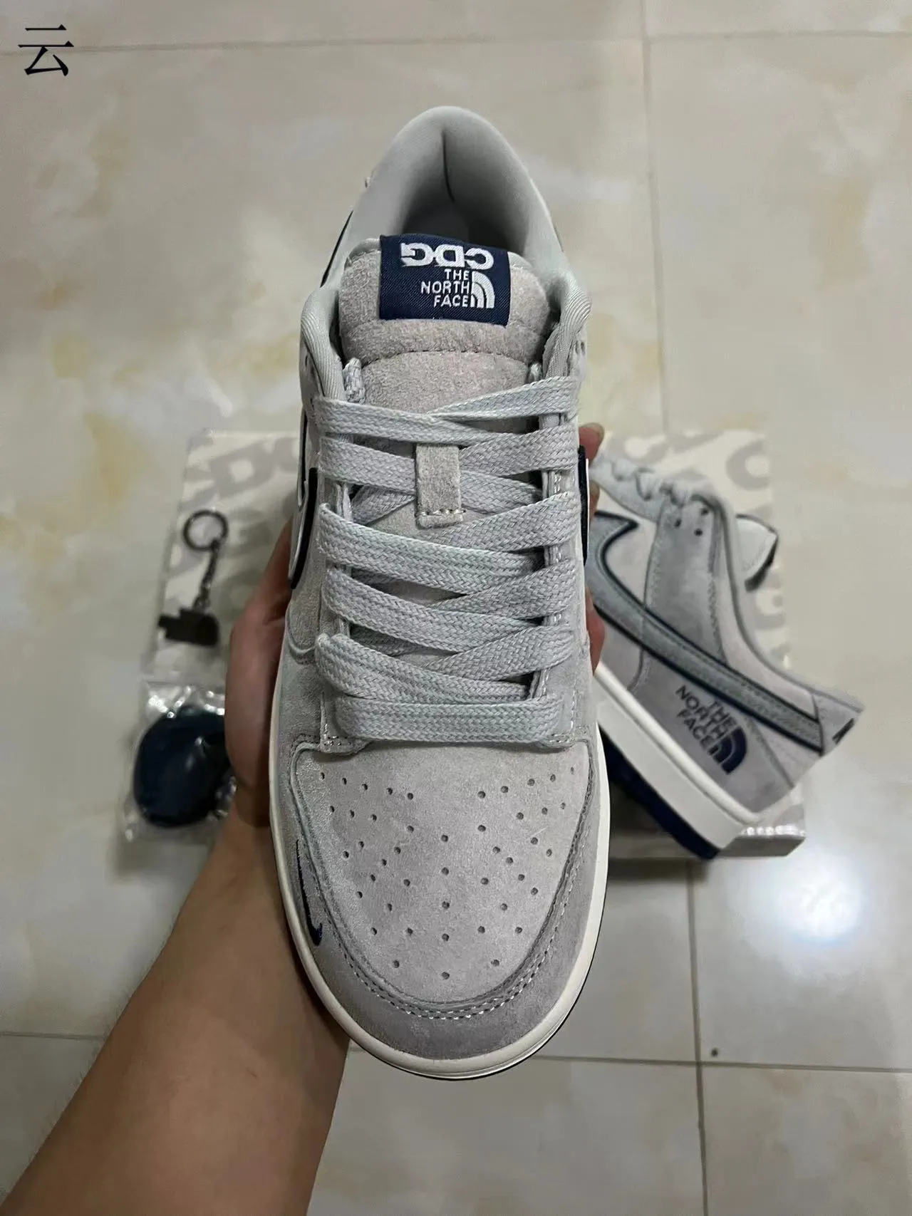 Nike x The North Face Dunk Low ग्रे नेवी स्केटबोर्ड जूते 3