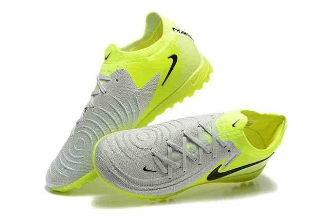 Nike 黄色灰色 Low-Cut Knit Upper Turf 足球鞋 3