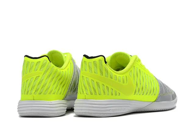 Nike أصفر رمادي منخفض القدم مبطن غطاء الإصبع أحذية كرة القدم الداخلية 2