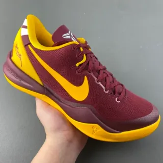 Nike Zoom Kobe 8 酒红色和黄色篮球鞋