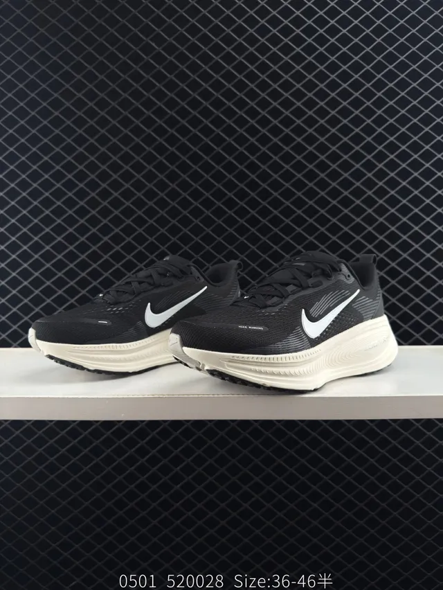Nike ZoomX Black Beige Engineered Knit Upper Thick Foam Midsole Running Shoes 4