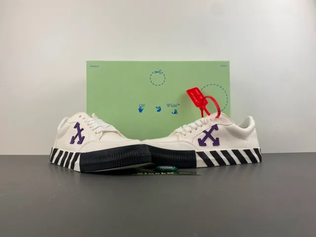 Off-White काले कैनवास अपर डायगोनल स्ट्रिप मिडसोल लाइफस्टाइल स्नीकर 14