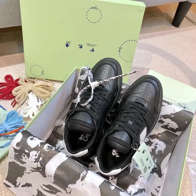 Off-White কালো চামড়ার উপরের অংশ তীর লোগো লাইফস্টাইল স্নিকার 9