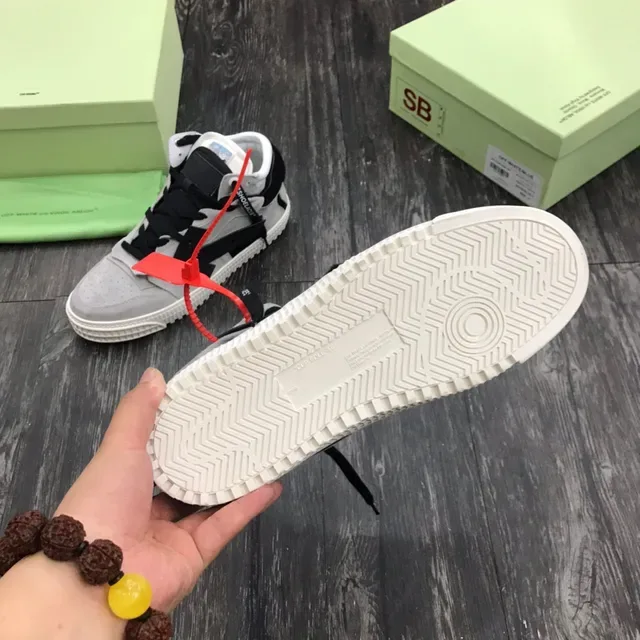 Off-White Gray Black High-Top Industrial Design Lifestyle Sneakers 2