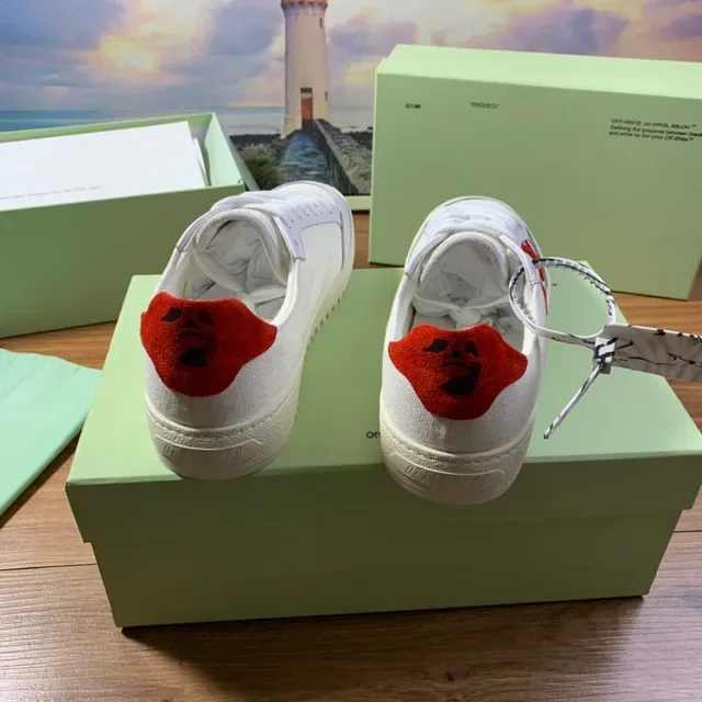 Off-White Red Canvas Upper Arrow Logo Lifestyle Sneakers 3
