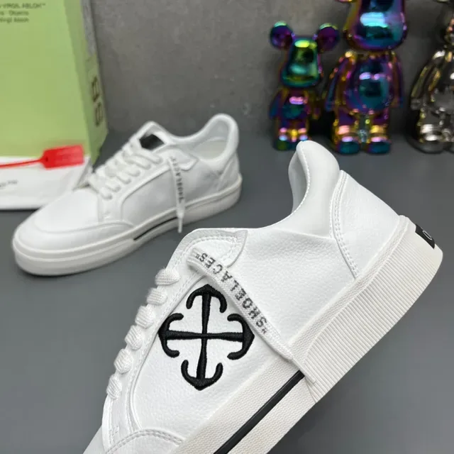 Off-White The Ten Tênis de estilo de vida Brancos e Pretos com Logo 5