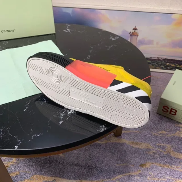 Off-White The Ten أصفر أسود سويد علوي شعار السهم القطري حذاء رياضي أسلوب حياة 2