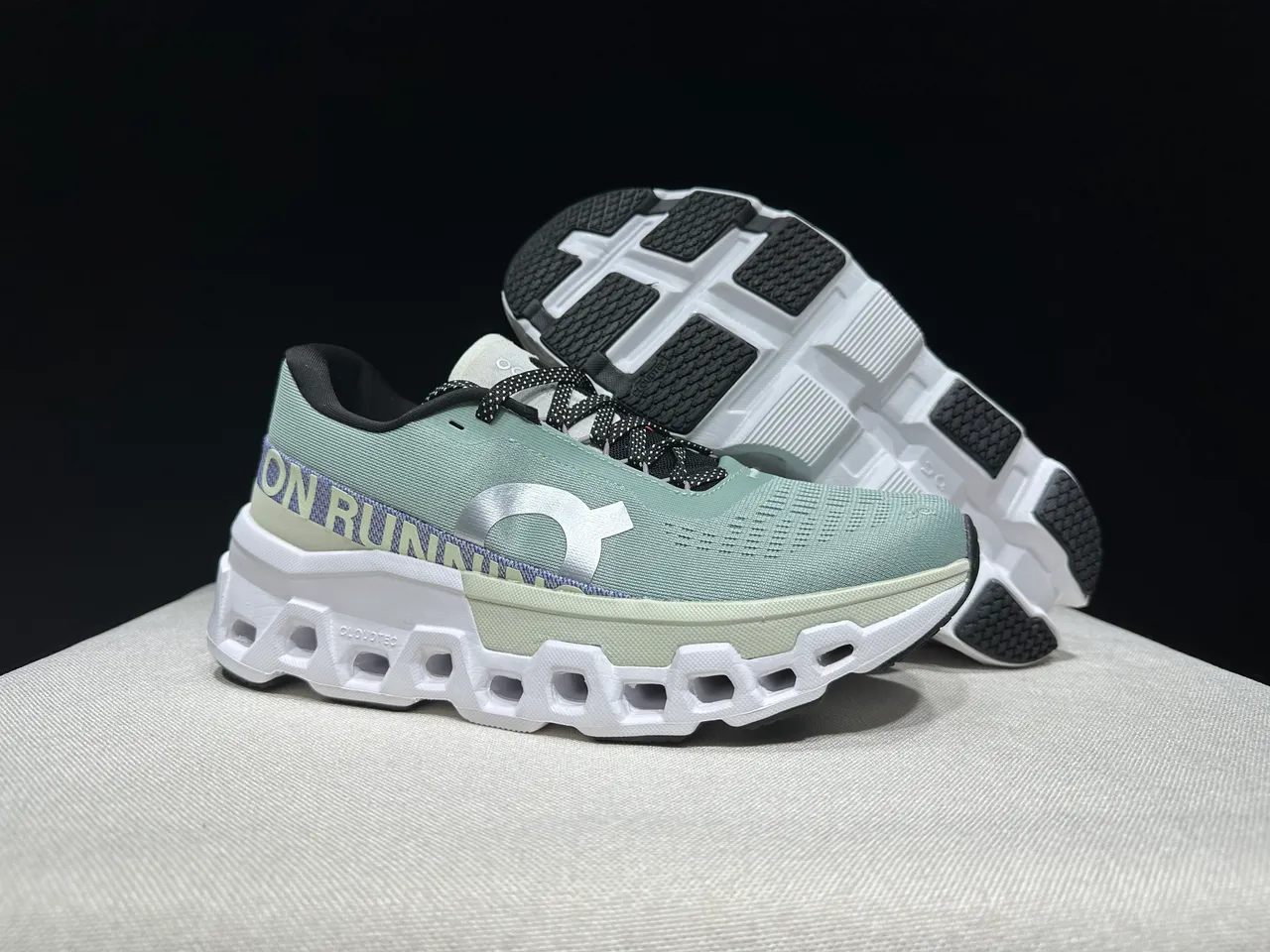 On Green Purple Engineered Mesh Upper Hollowed Hexagonal CloudTec Pods Running Shoes 9