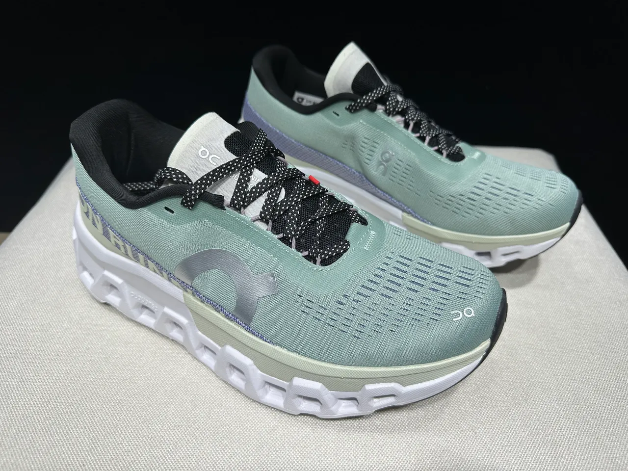 On Green Purple Engineered Mesh Upper Hollowed Hexagonal CloudTec Pods Running Shoes 13