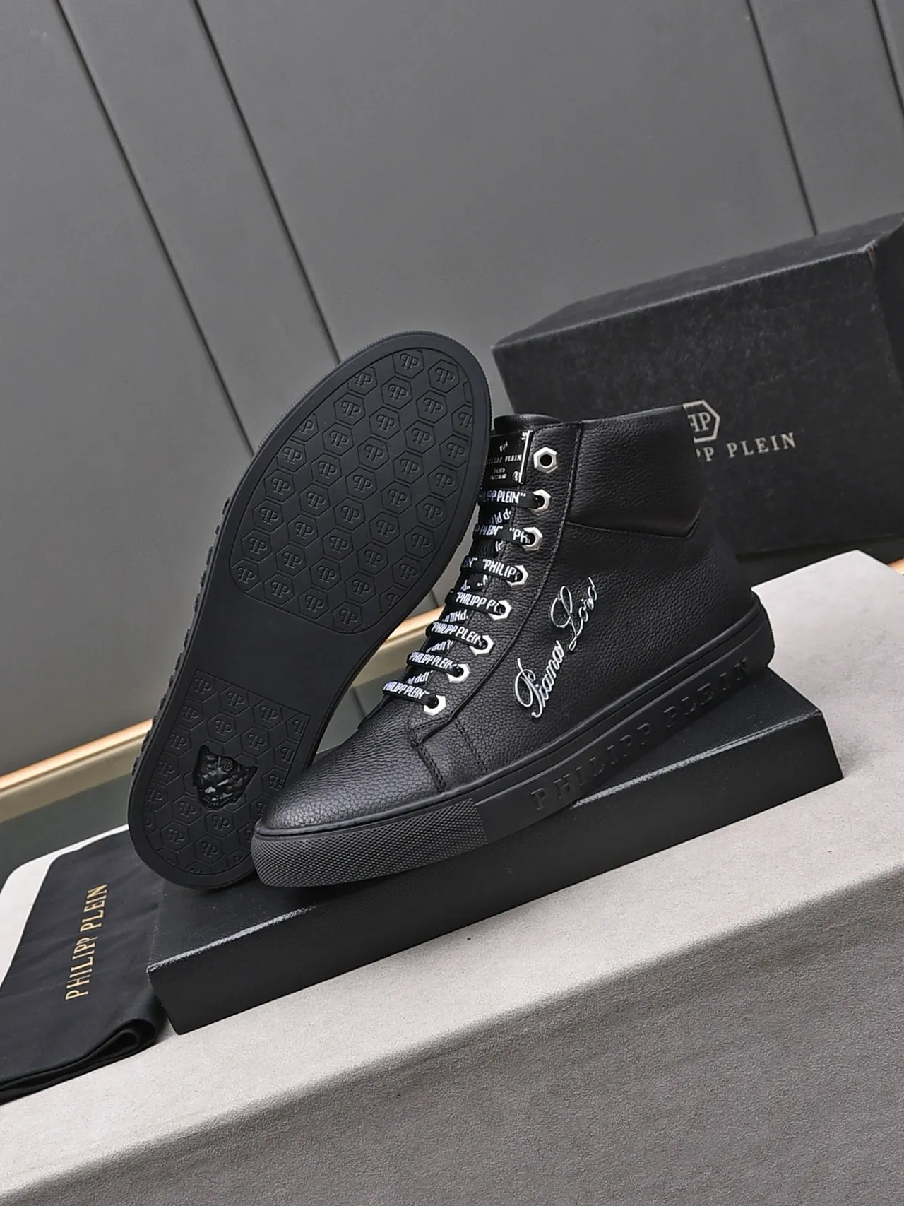 Philipp Plein 黑色银色高帮粒面皮革生活方式运动鞋 4