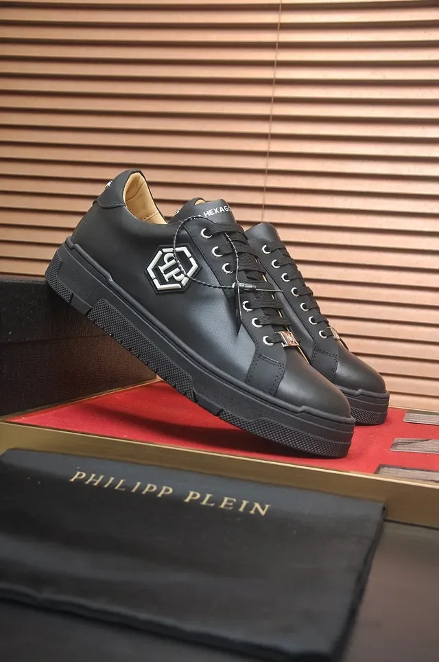 Philipp Plein তরল কালো বেইজ চামড়া উপরের হেক্সাগনাল PP লোগো প্যাচ লাইফস্টাইল স্নিকার 4