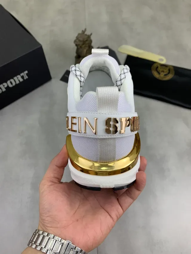 Philipp Plein Sport أحذية رياضية ستايل لايف ستايل أبيض وذهبي مدبب 5