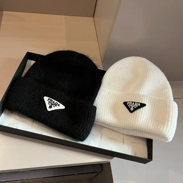 Prada Beige Brown tricot côtelé ourlet replié bonnet 2