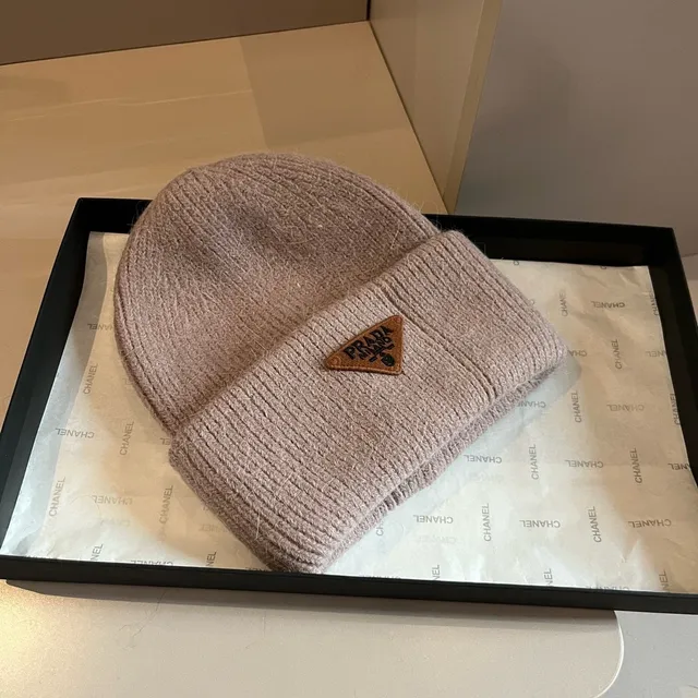 Prada Beige Brown tricot côtelé ourlet replié bonnet 5
