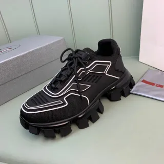 Prada Cloudbust Zapatillas Chunky Negro y Blanco