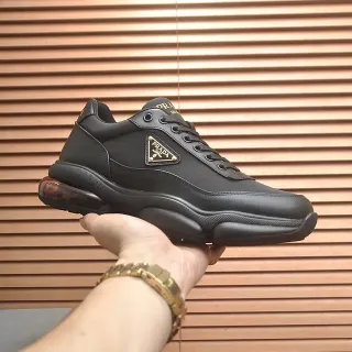 Prada Cloudbust Tênis Lifestyle de Couro Preto