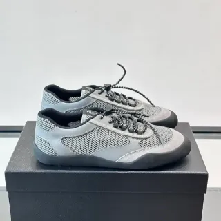 Prada Cloudbust Cinza Malha e Camurça Tênis Lifestyle