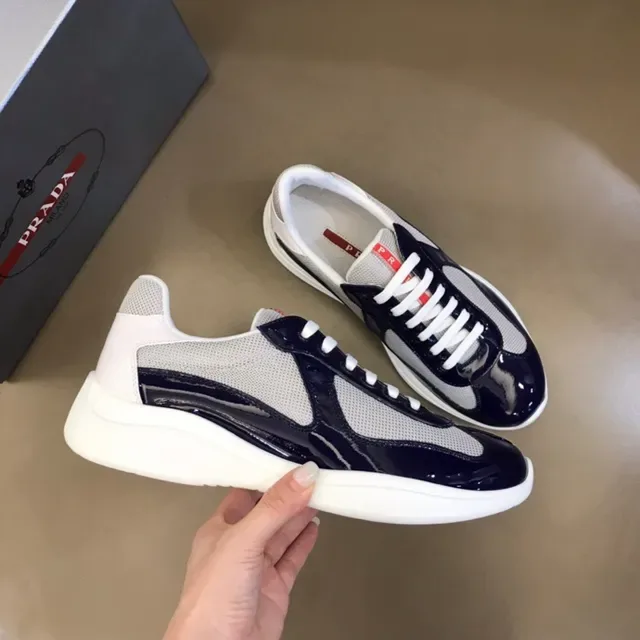Prada Cloudbust Navy حذاء أسلوب حياة جلد لامع وشبك 3