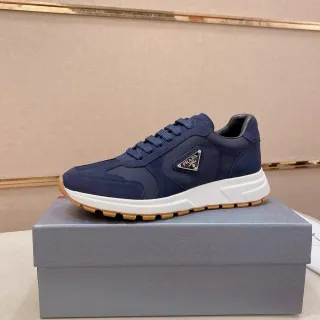 Prada Cloudbust Marinho Camurça e Nylon Tênis Lifestyle