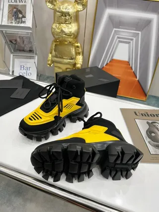 Prada Cloudbust أصفر وأسود حذاء رياضي سميك 5