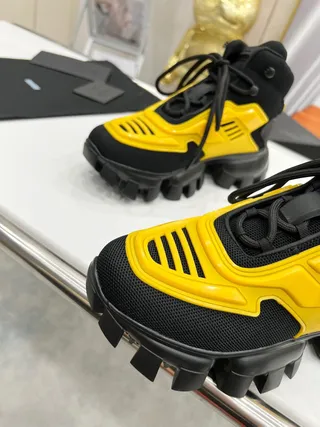 Prada Cloudbust أصفر وأسود حذاء رياضي سميك 6