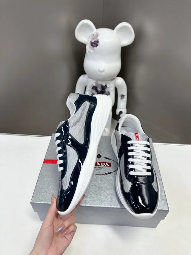Prada Zapatillas Lifestyle Marino Plata Cuero Patent Brillante Punta Paneles Malla Laterales 5