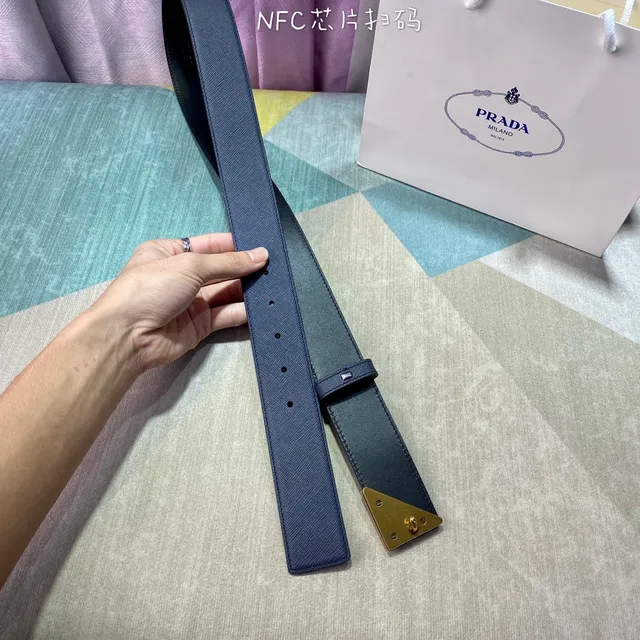 Prada 三角腰带 海军蓝 Saffiano 皮革腰带 3