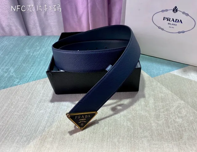 Prada 三角腰带 海军蓝 Saffiano 皮革腰带 6