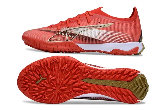 Puma লাল সোনা লো-কাট সিন্থেটিক নিট উপর টার্ফ ফুটবল জুতো 6