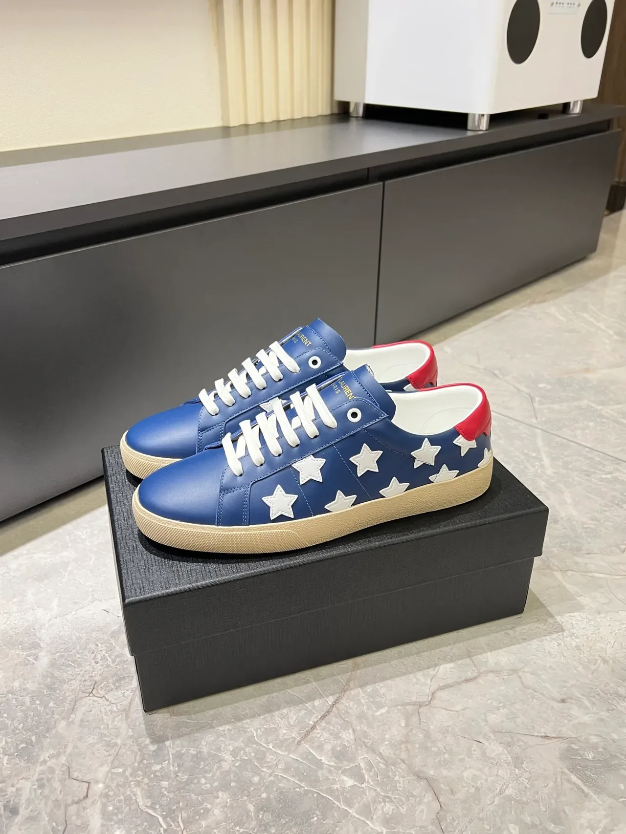 Saint Laurent 蓝红皮革鞋面星形刺绣图案生活方式运动鞋 5